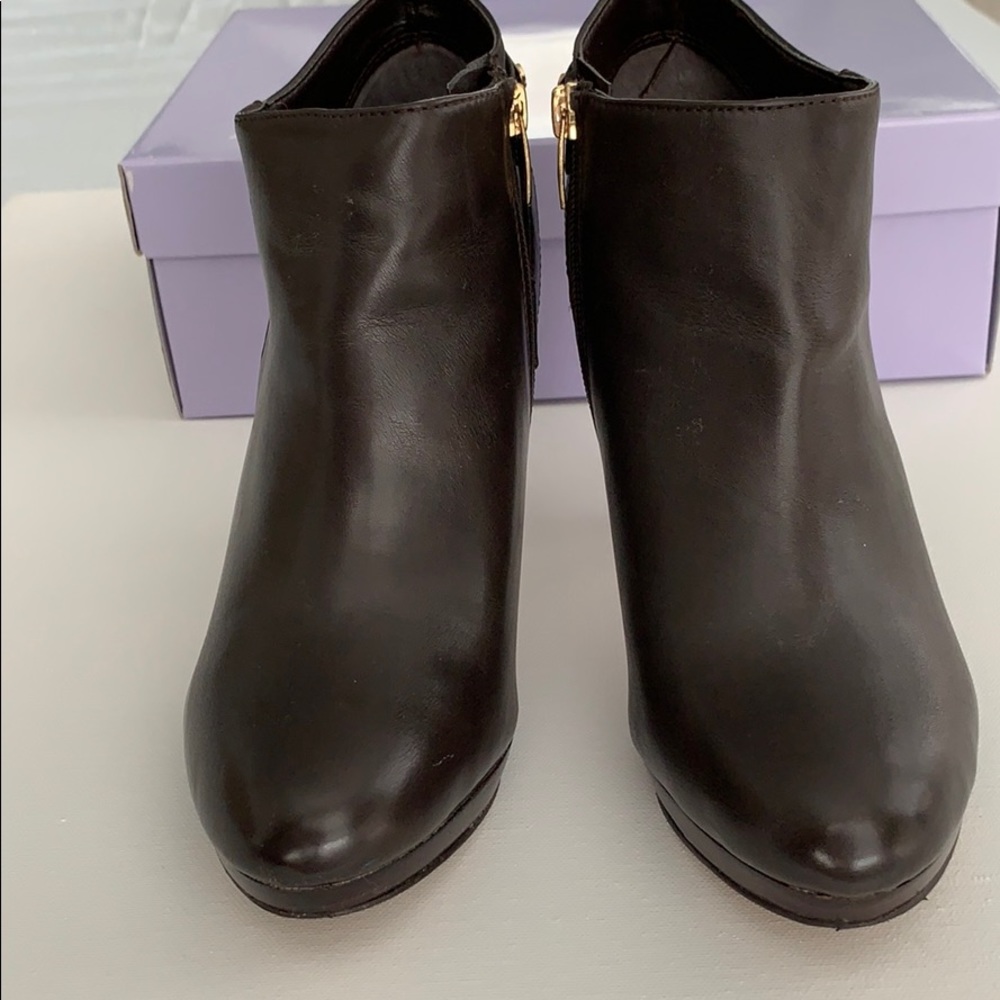 Marc Fisher Brown Leather Heeled Booties - Picture 3 of 7